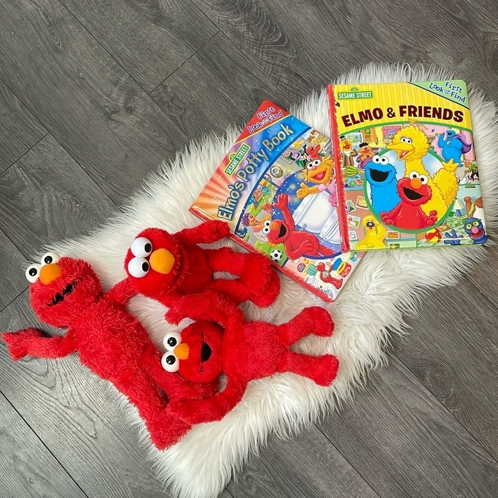 2013 Sesame Street Hugs Elmo talking Stuffed toys  & large books bundle